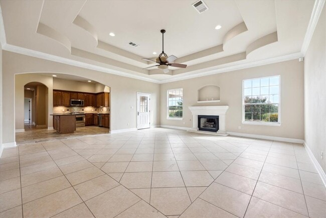 Photo - 144 Escondido Dr