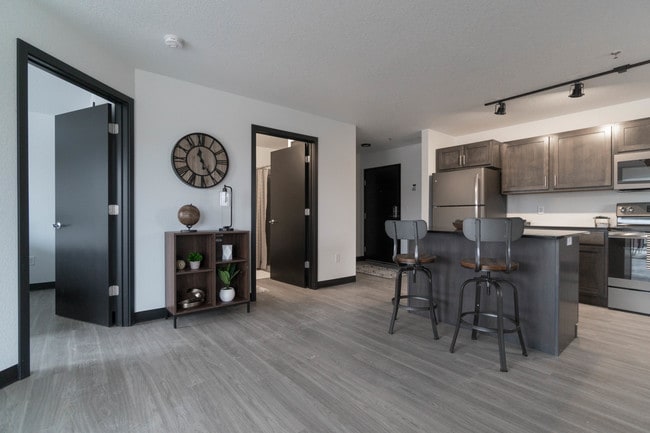 Photo - The Grand Crossing