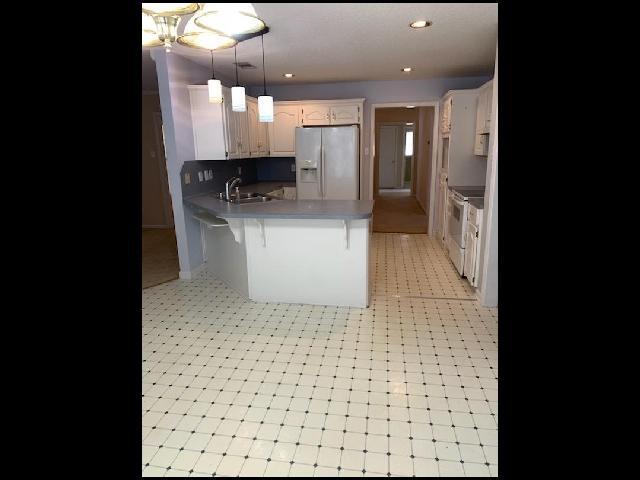 Photo - 1024 Colonial Dr