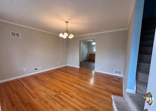 Photo - 228 S 16th Ave