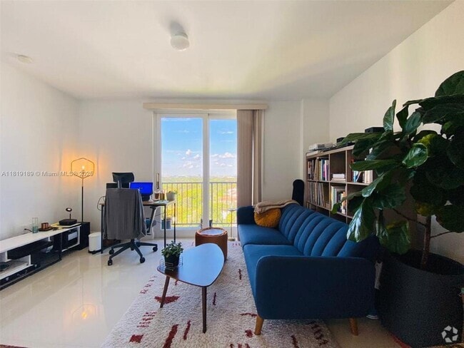 Building Photo - 2701 SW 3rd Ave Unit 1001 Rental
