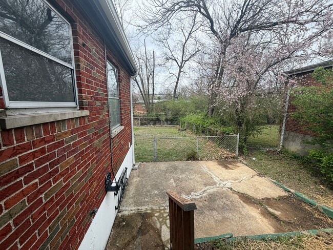 Photo - 1315 Mendell Dr