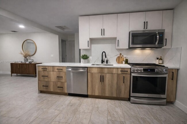 Photo - 6782 SW 25th St