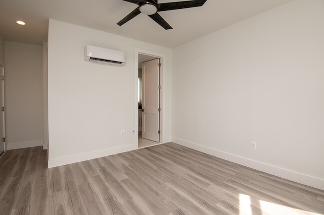Photo - 1740 Q St NW Unit 202