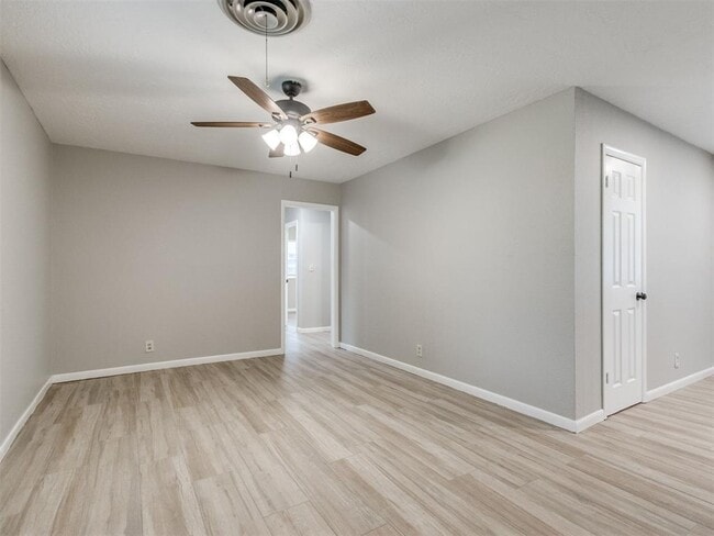 Photo - 1612 Cherry Stone St