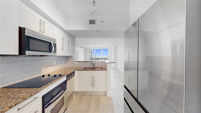 Photo - 325 S Biscayne Blvd Unidad 2226