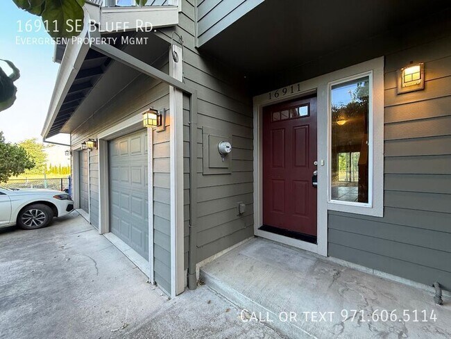 Photo - 16911 SE Bluff Rd