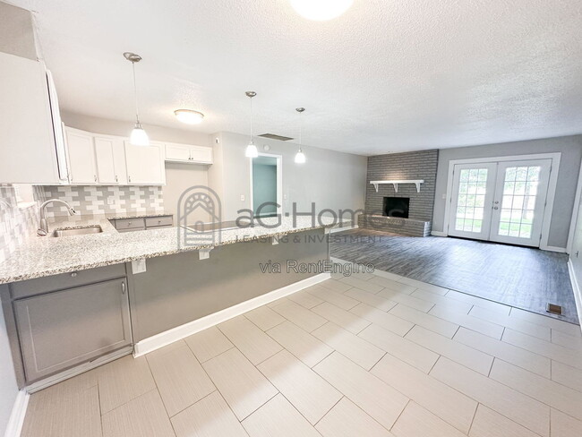 Photo - 7216 NW 13th St