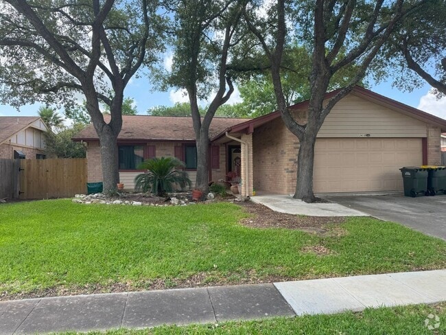 Building Photo - 3418 Meadowhead Dr Rental