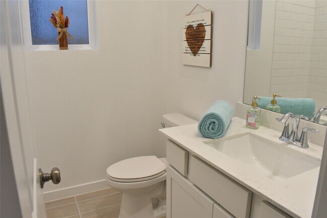 Building Photo - 16311 Mesquite Fld Dr