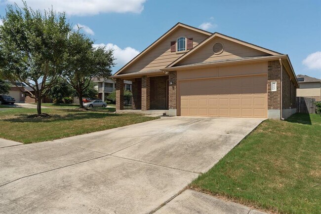 Building Photo - 5800 Maciver Dr