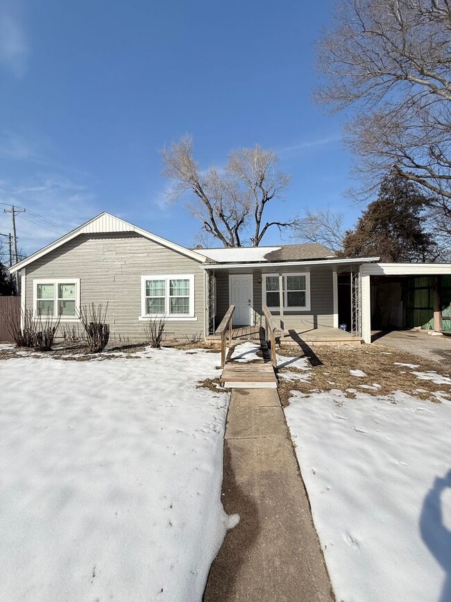 Building Photo - 2 bed/ 1 bath home in Norman