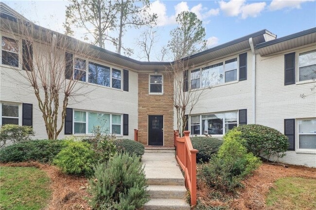 Building Photo - 2477 N Decatur Rd Unit B4