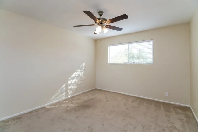 Photo - 7421 E Belleview St