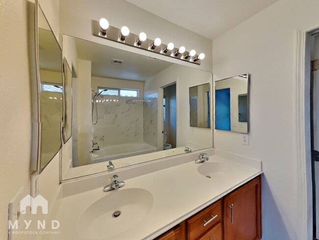 Photo - 244 Wilted Jasmine Ct