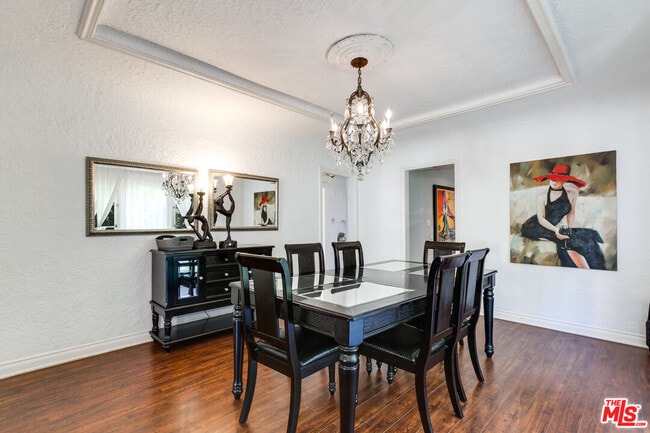 Photo - 139 Rexford Dr