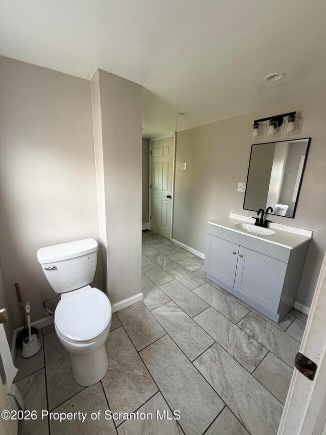 Photo - 409 Alden Mountain Rd