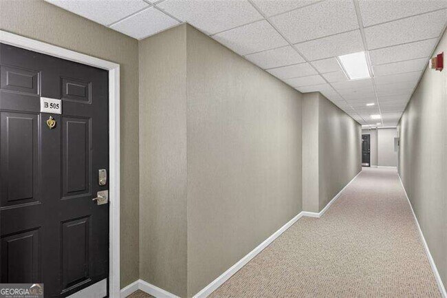 Photo - 1074 Peachtree Walk NE Unit B505
