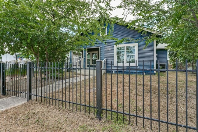 Photo - RENOVATED 3-BEDROOM HOME IN DENVER HEIGHTS