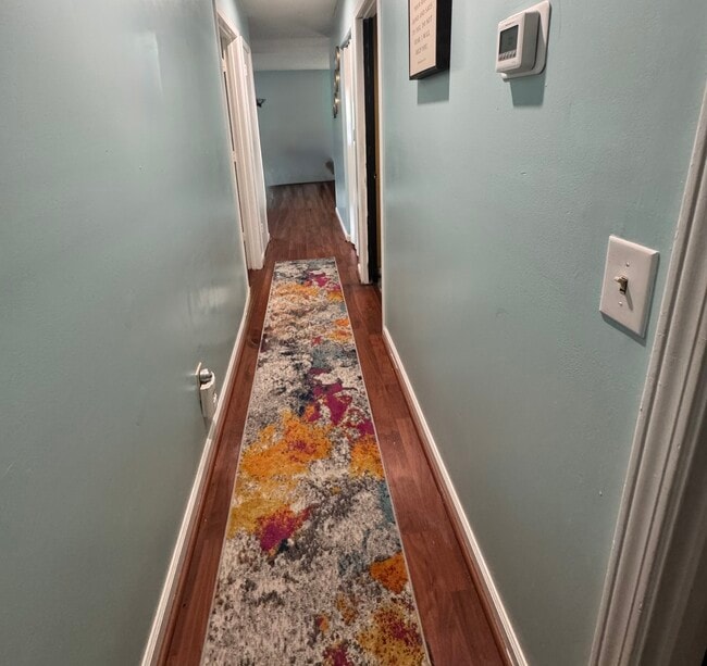 Hallway - 1006 Tuscaloosa St