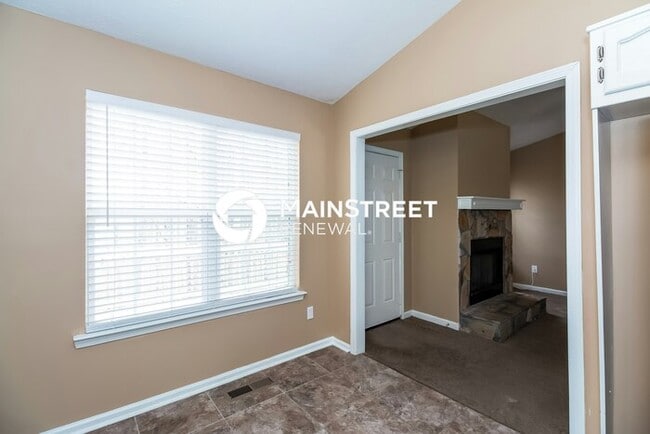 Photo - 3 Bedroom Pet-Friendly Home in Palmetto, GA with Main Street Renewal