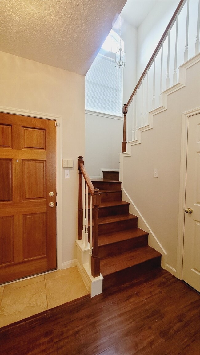 Photo - 20934 Carmel Valley Dr