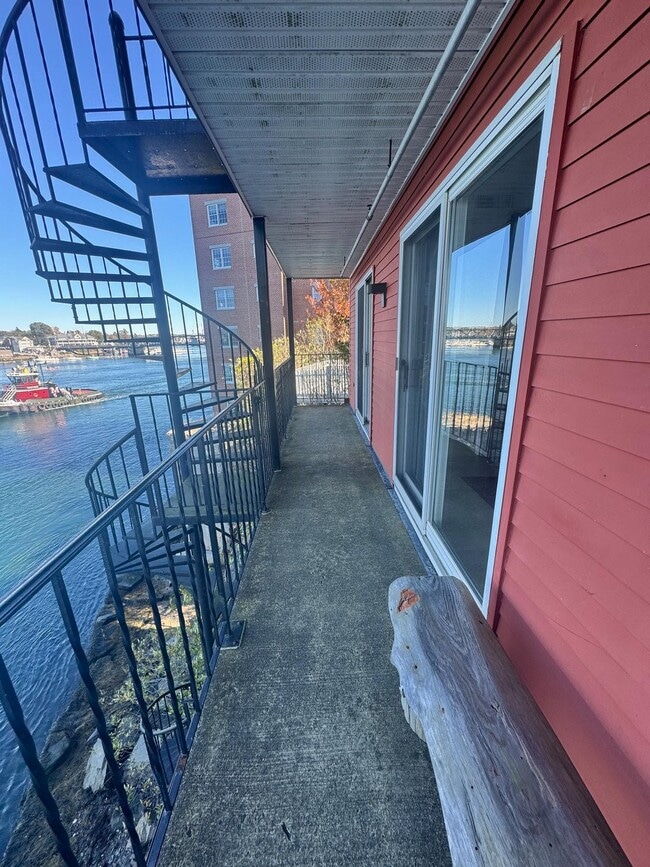 Photo - 111 Bow St Unit 3