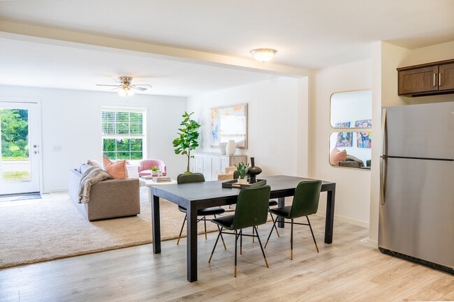 Photo - Hangar Flats