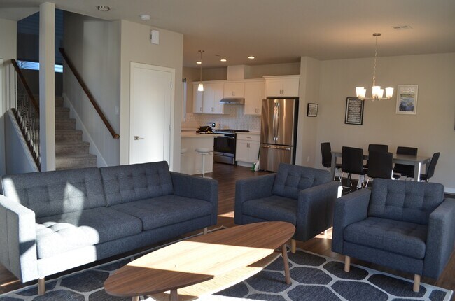 Photo - 4054 SE Holgate Blvd Unidad E