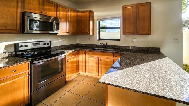 Photo - 470 NE 194th Terrace