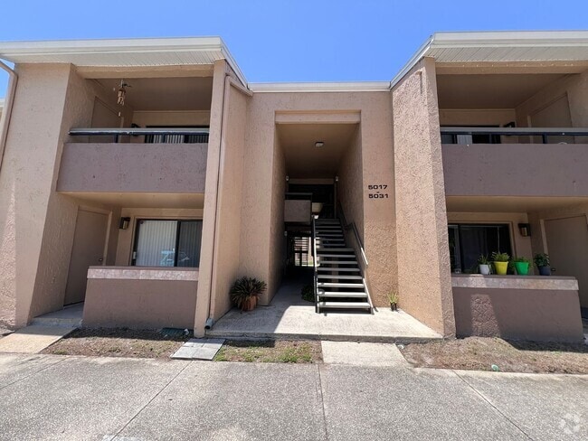 Building Photo - Great Apartment for rent!