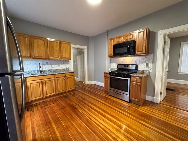 Photo - 12 Dalrymple St Townhome