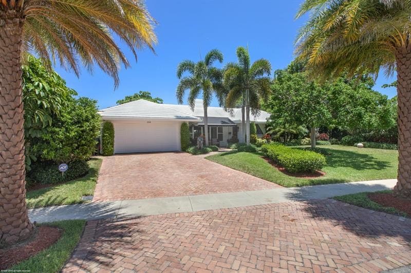 Photo - 1216 Mulberry Way