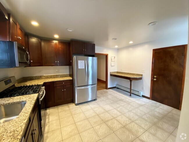 Building Photo - 51 Aldie St Rental