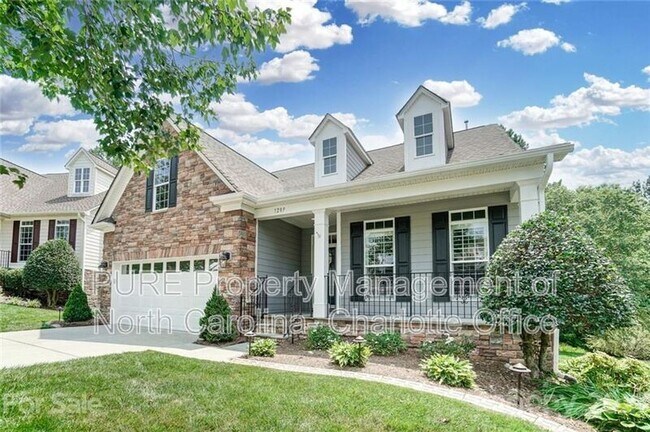 Photo - 1289 Winged Foot Dr