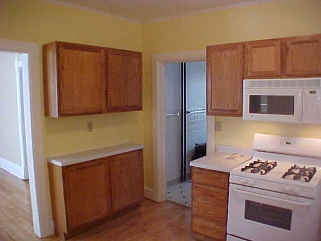 Photo - 1881 E Main St Unit 1