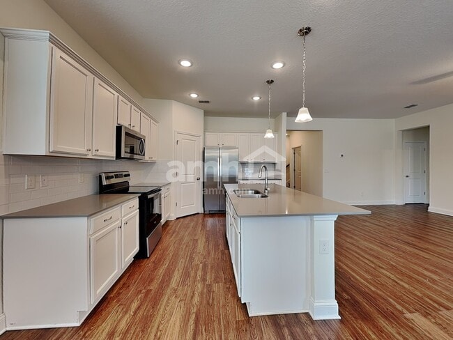 Photo - 900 Summer Stone Loop