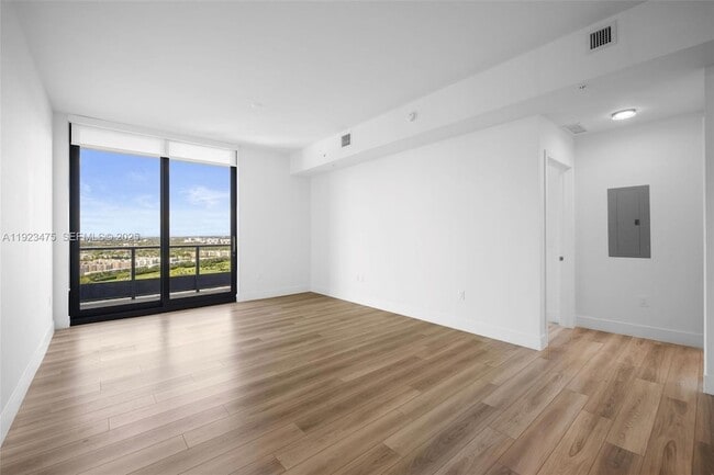 Photo - 101 Diplomat Pkwy Unit 1507