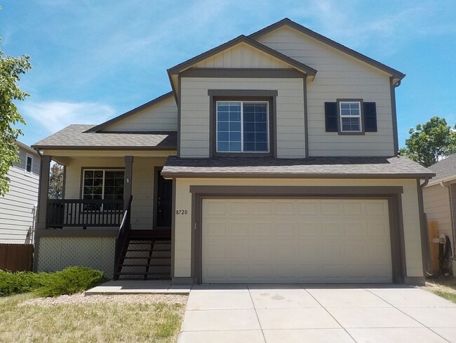 Building Photo - Long Realty & Property Management - 3 Bedroom Parker home with all new flooring (8/26)