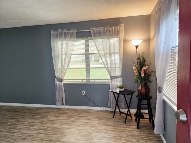 Building Photo - 5155 9th Ave N Unit 112 B Rental