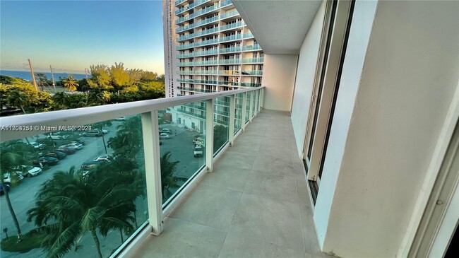 Photo - 100 Bayview Dr Condo Unit 607