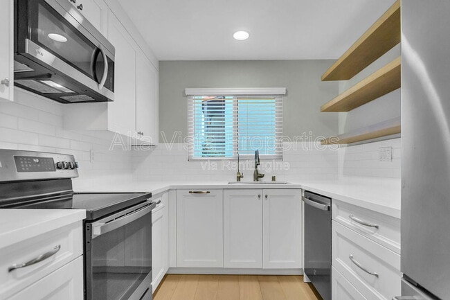 Photo - 709 Agate St Unidad Apt 1