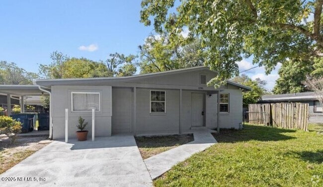 Building Photo - 10588 Airport Terrace Dr Rental