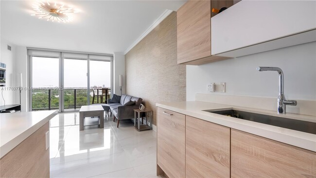 Photo - 16385 Biscayne Blvd Condo Unit 1406
