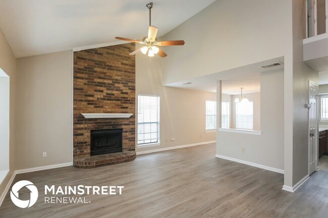 Photo - 5421 Carriage Ct