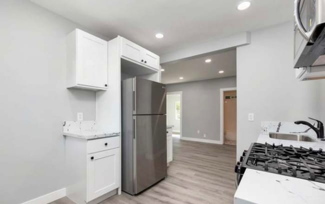 Photo - 3745 Boundary St Unidad 2