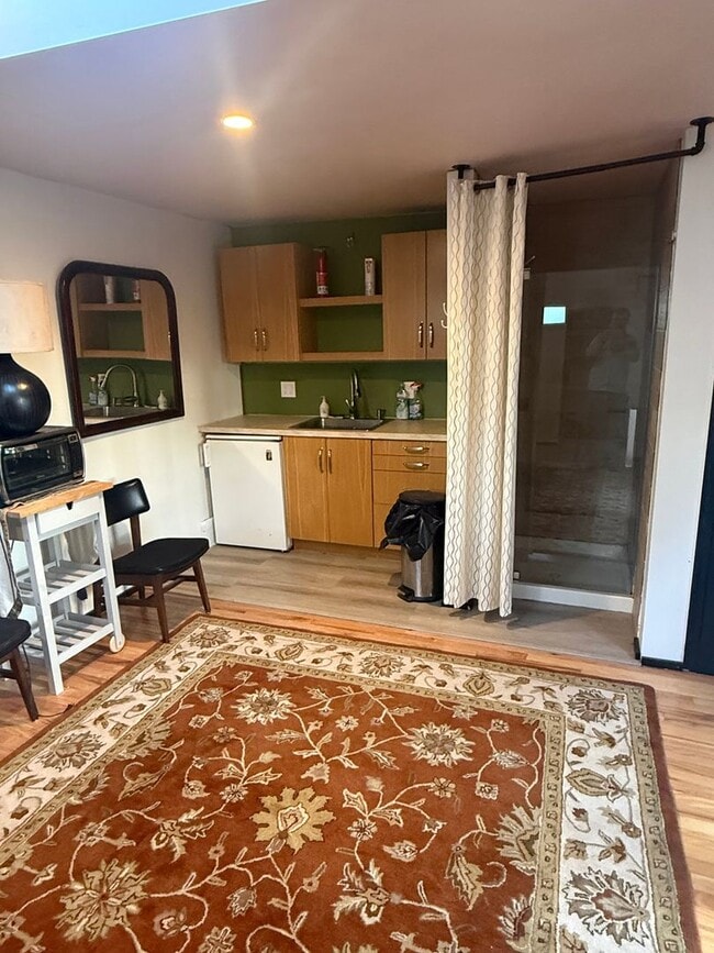 Photo - 4106 Walnut St Unit Studio