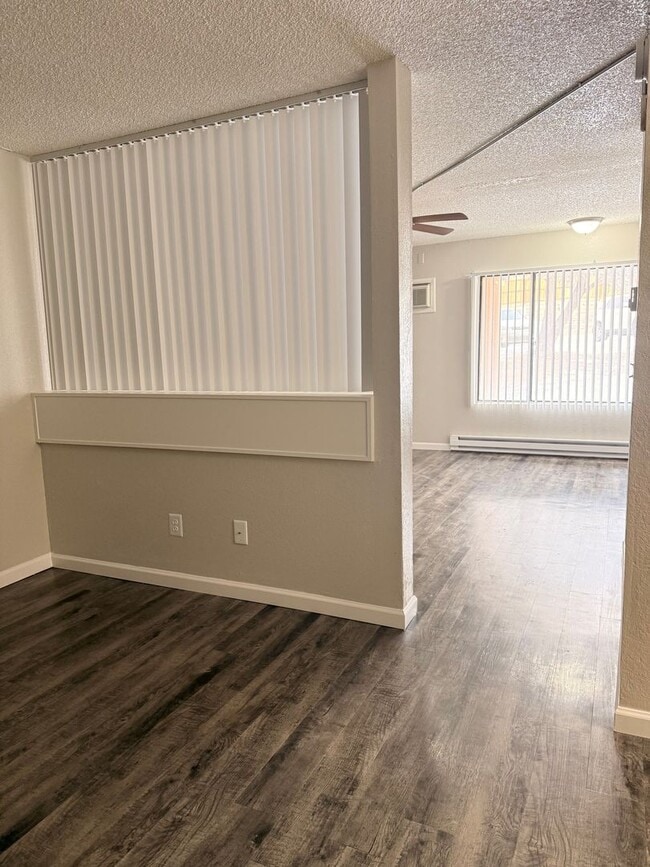 Photo - **MOVE IN SPECIAL** $500 off the rent Come and apply today!! Unidad 268