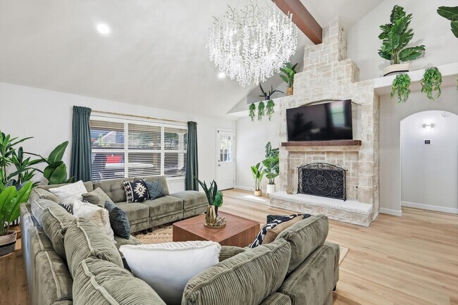 Photo - 2831 Rosewood Blvd Unidad ID1338746P