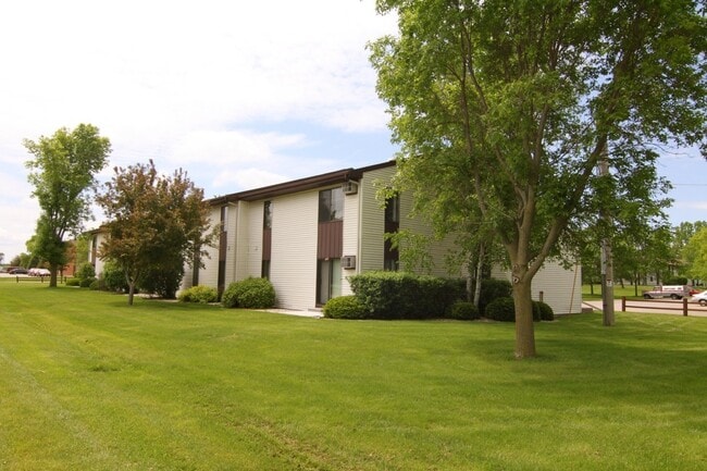 Photo - Manchester Court